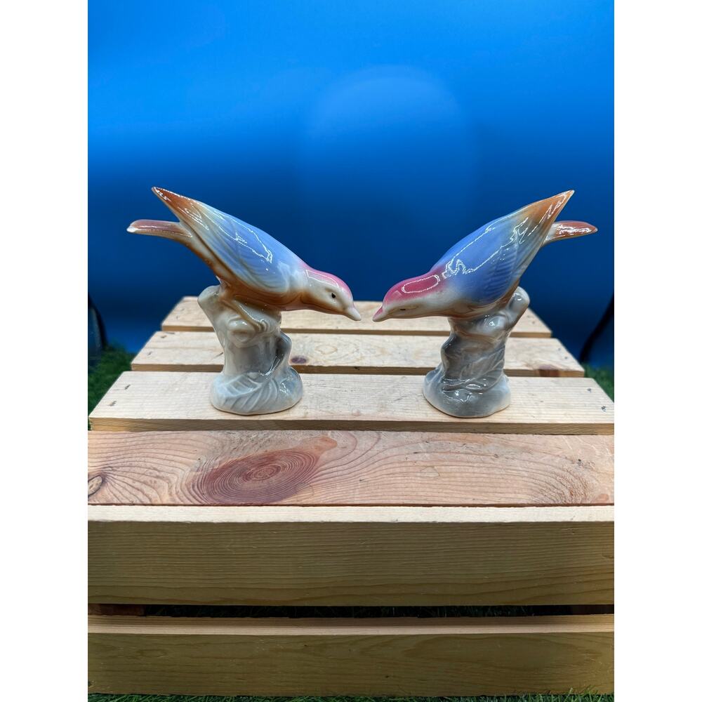 Set of 2 Royal Copley Blue Bird on Stump Figurines - great condition